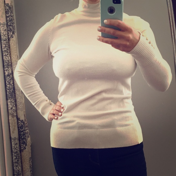 Le Chateau Sweater Cream - Picture 1 of 2